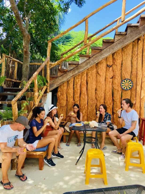 Hostal Holbox Екстер'єр фото